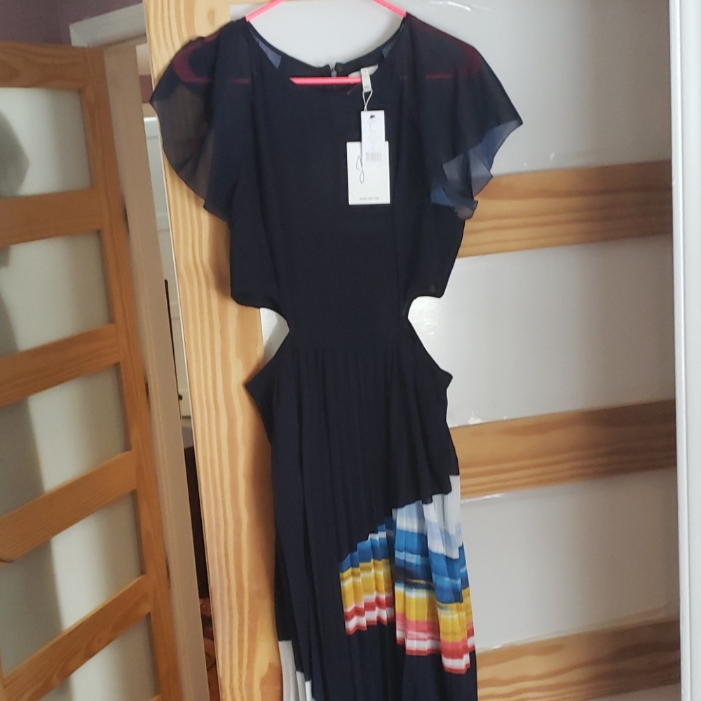 Dress. Brand new